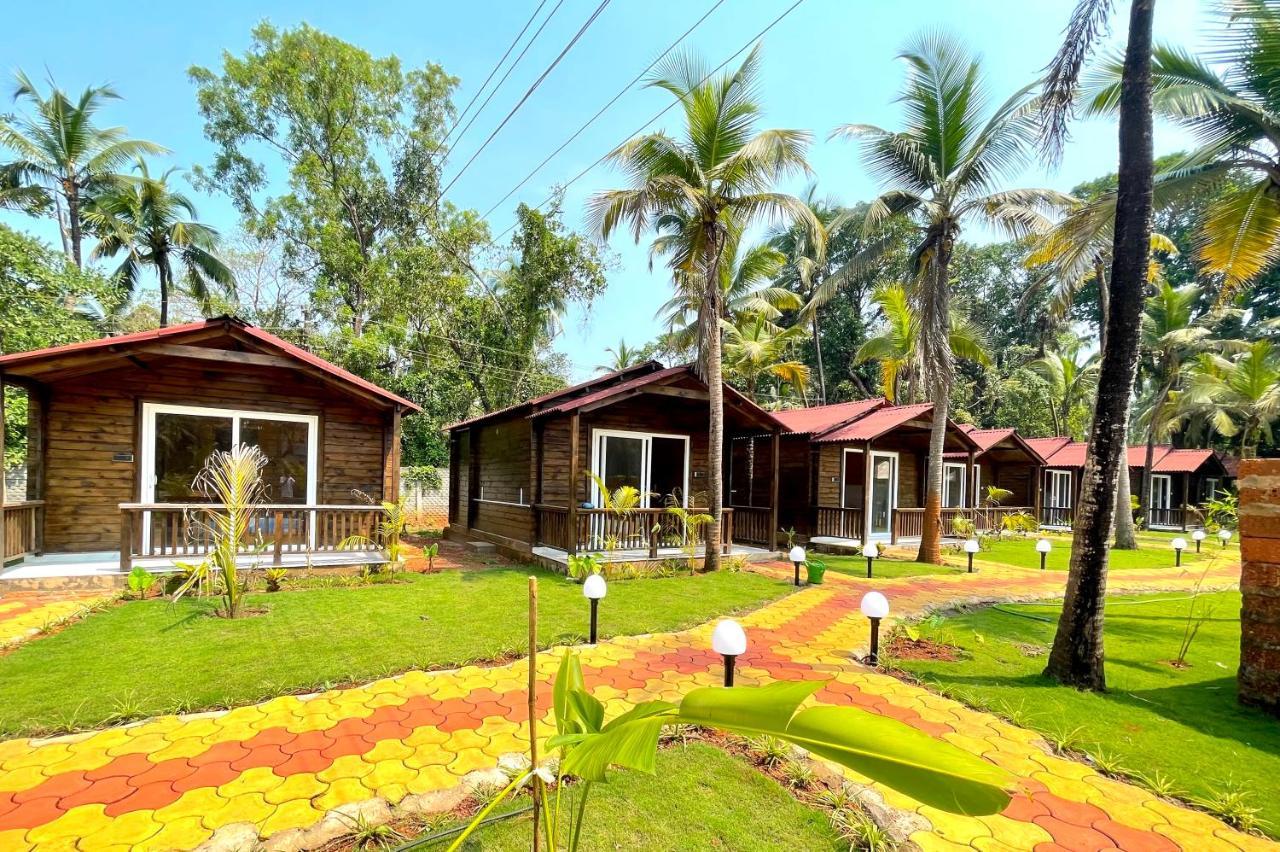 Coco Teros Resort Mandrem Dış mekan fotoğraf