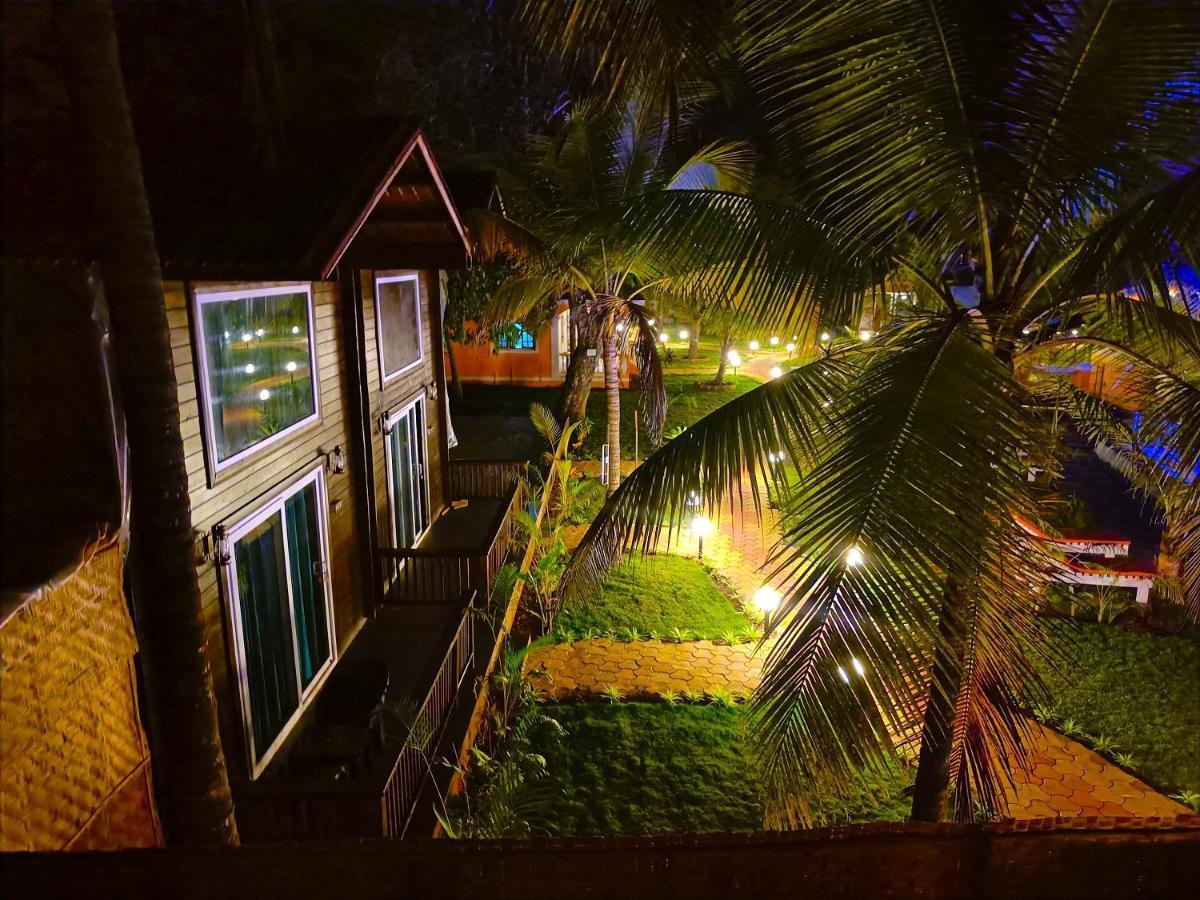 Coco Teros Resort Mandrem Dış mekan fotoğraf
